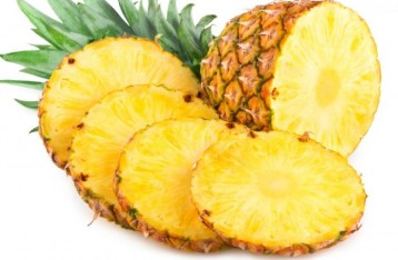 Piña tropical del hierro